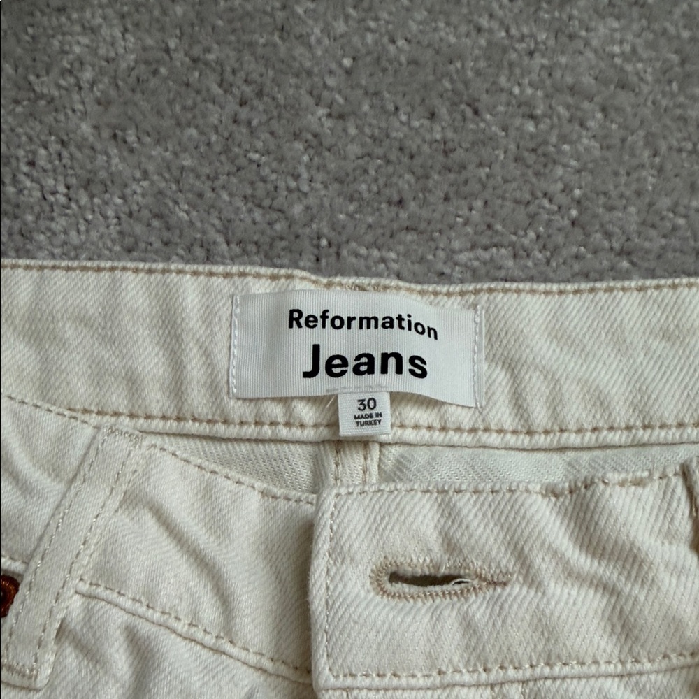 Nwt Reformation Cream Denim Cutoff Shorts - Picture 3 of 5